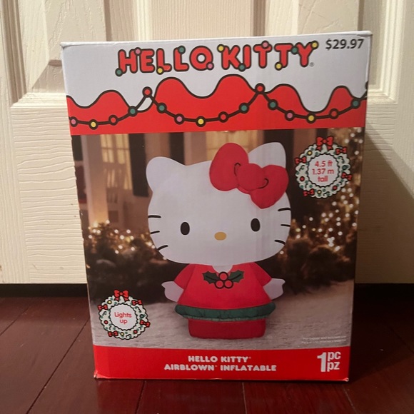 Hello Kitty Other New Airblown Inflatables Christmas Hello Kitty